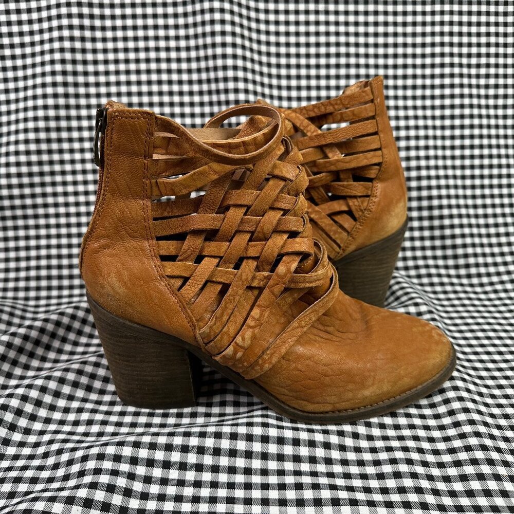 Free People Carrera Bootie Strappy Cross Suede Tan Brown Leather EU 41 / US 10